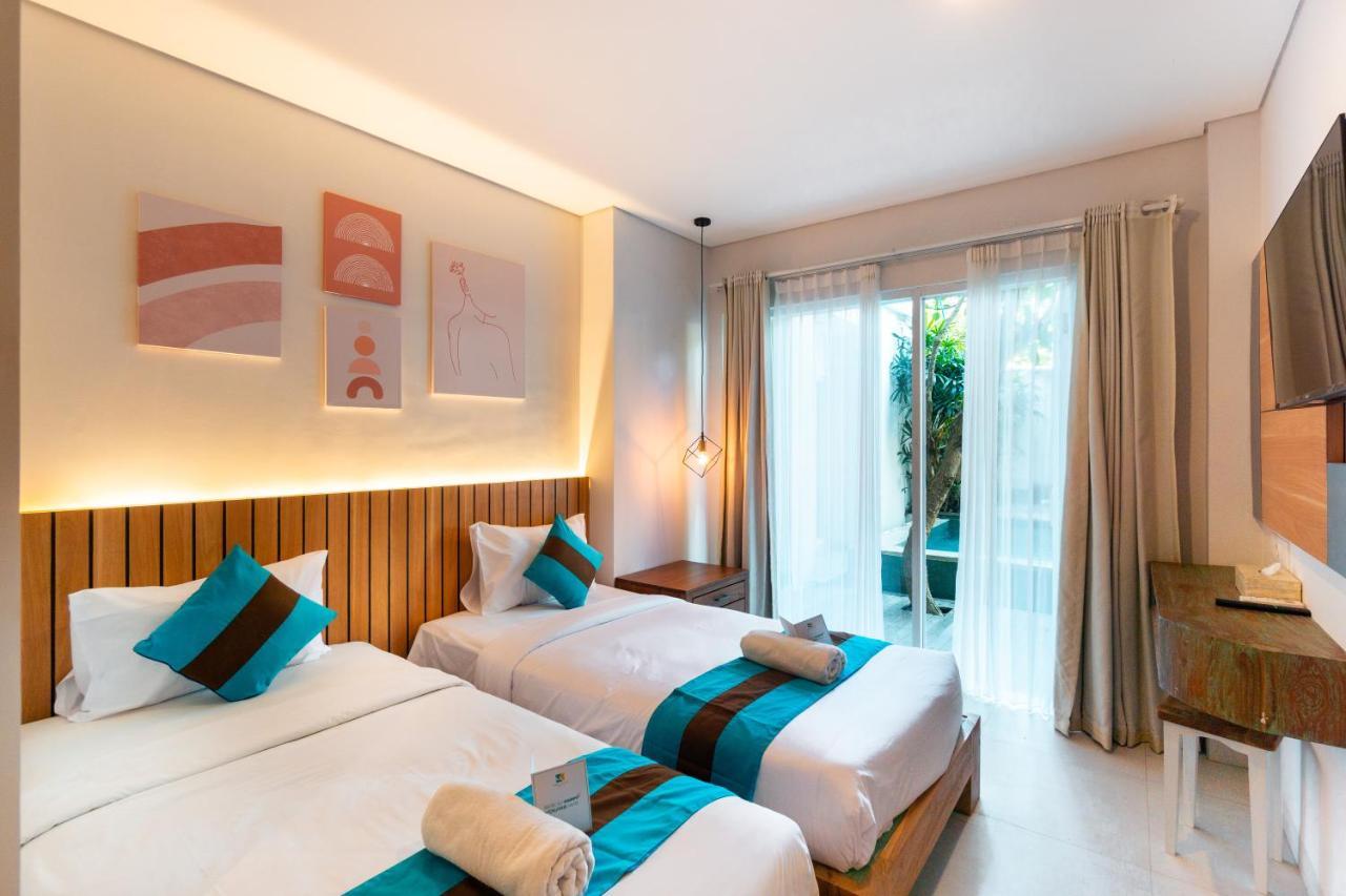 Casa Kayu Aya Hotel Seminyak  Exterior photo