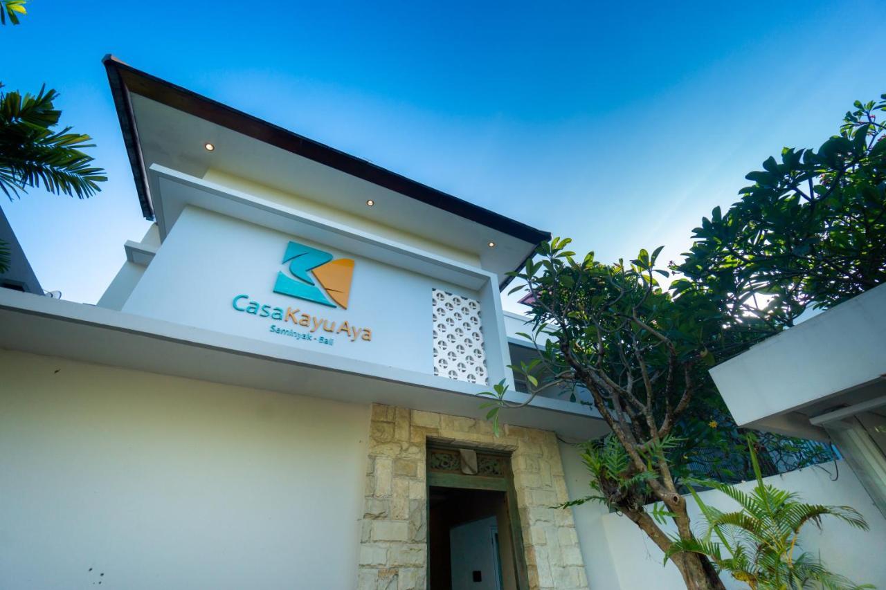 Casa Kayu Aya Hotel Seminyak  Exterior photo