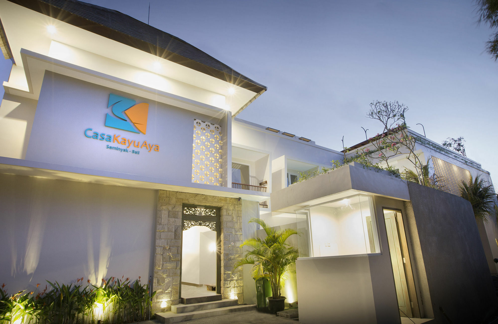 Casa Kayu Aya Hotel Seminyak  Exterior photo